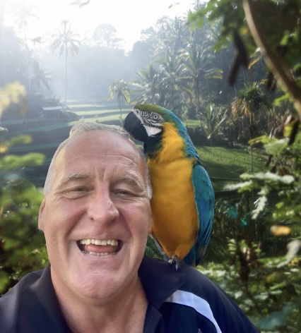 macaw me pic